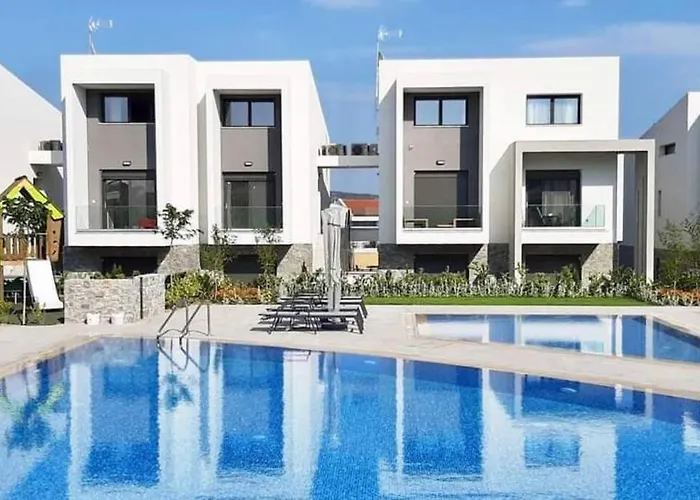 Ep Luxury Olea Valley Apartment